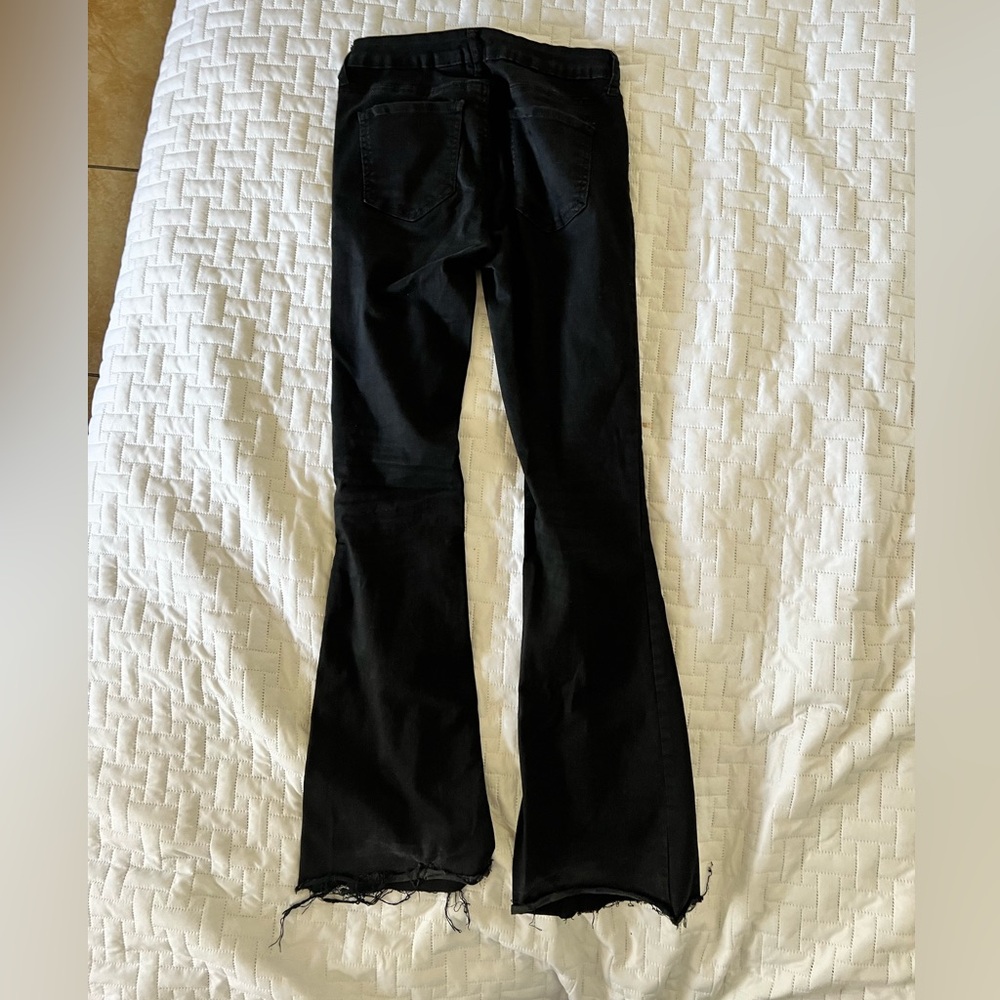 s.o.n.g jeans • size 3/26 • color black • worn once • washed